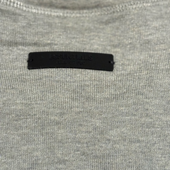 Fear of God Essentials Gray Tee - Picture 7 of 8